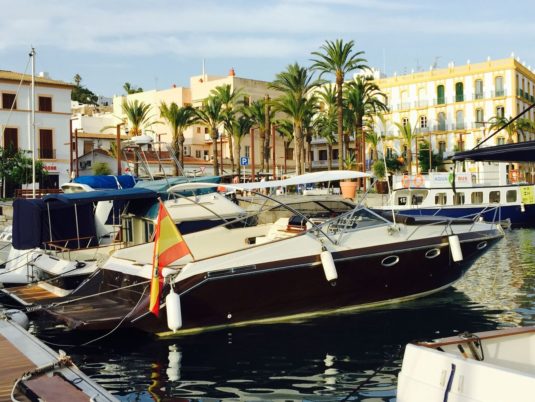 glastrom-riviera-350-enigma-dos - Nautica Ibiza - Travesias Tripuladas por Ibiza