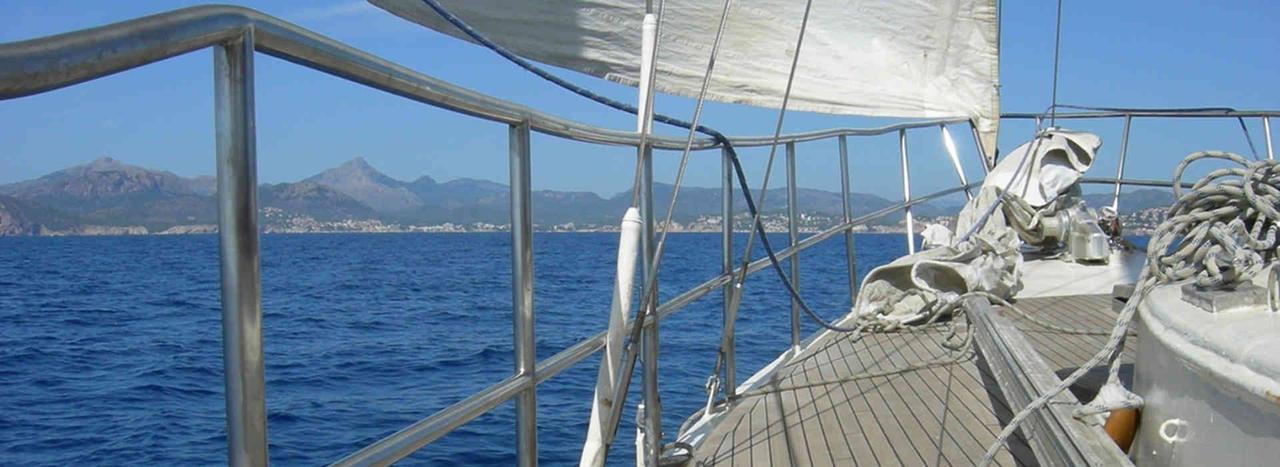 Trabajos de taller náutico en Náutica Ibiza